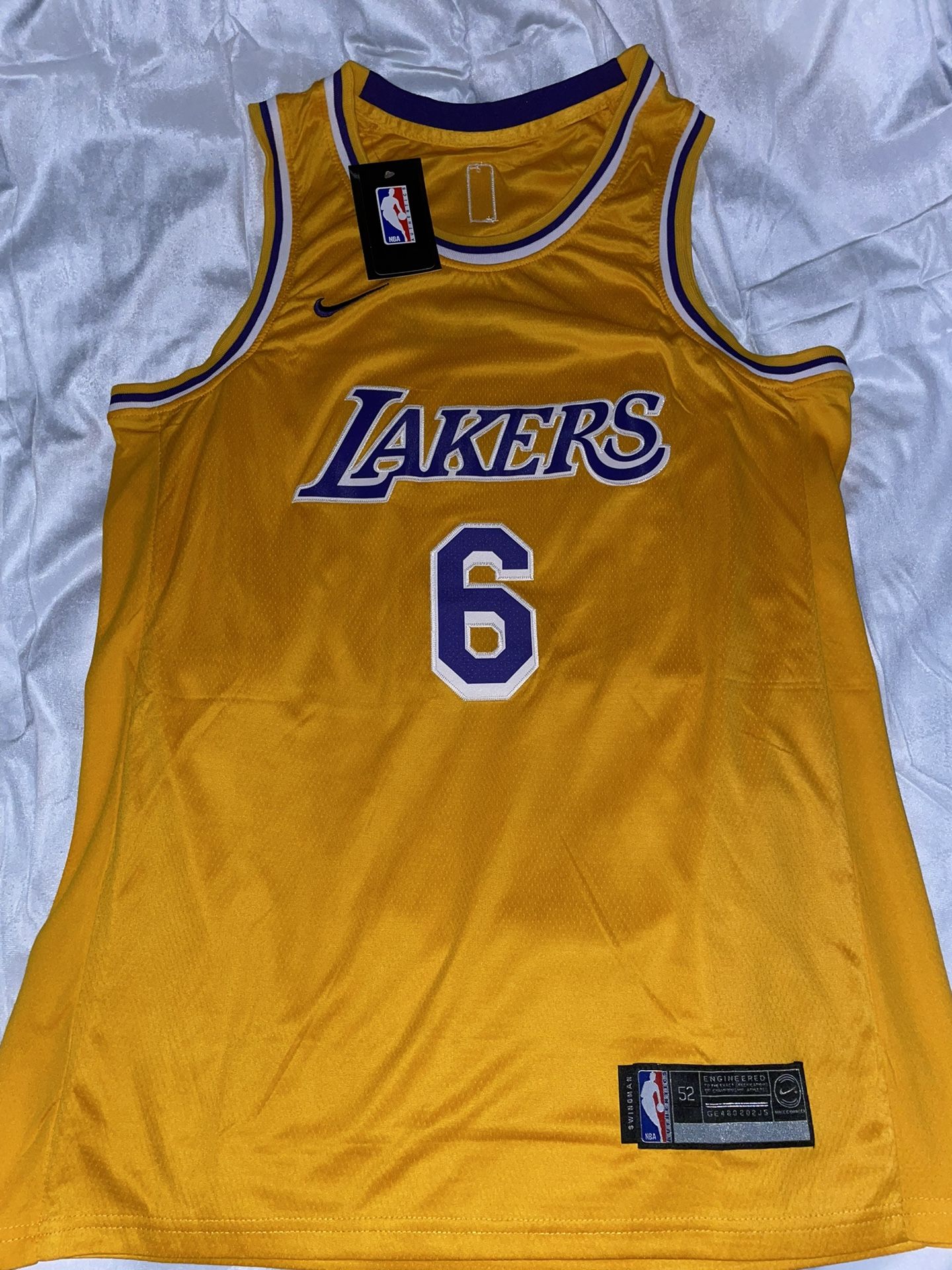 Lakers Jersey for Sale in Irwindale, CA OfferUp