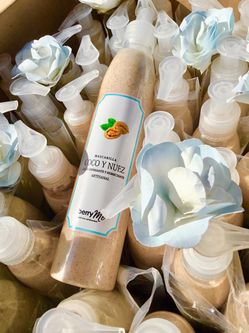 Crema Exfoliante de coco 🥥 y nuez