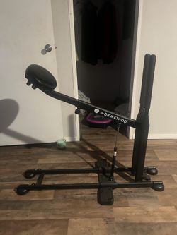 DB Method Squat Machine