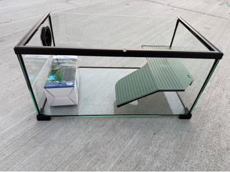Brand New Tetra 15 Repto Habitat UPS Kit w/ REPTIZOO Turtle Tank (15 Gallon Tank) REPTIZOO Corner Internal Filter (52 GPH). w/ Basking Platform