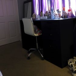 vanity desk