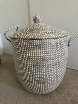 Large Serena And Lily Dupe Basket 17x17