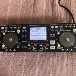 Denon DN-HD2500 Dj MIDI Controller