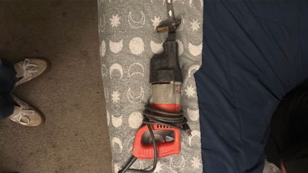 Milwaukee saw saw