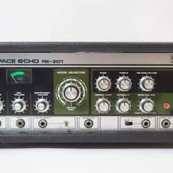 Roland RE-201 Space Echo 