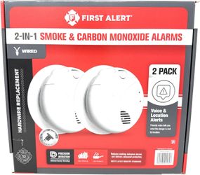 First Alert 2-in-1 Smoke & Carbon Monoxide Alarm 2-Pack Hardwired SMCO100V-AC