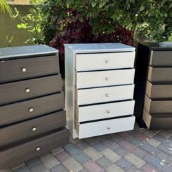 White Chest Five Drawer Dressers New 