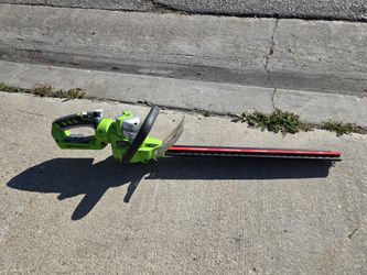 Greenworks 24V Cordless Hedge Trimmer