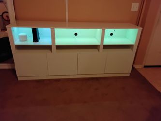 Tv stand