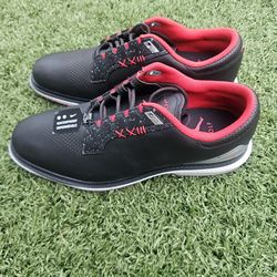 Golf sneakers