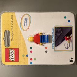 New LEGO Minifigure 4GB USB Drive.