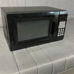 Hamilton Beach Microwave