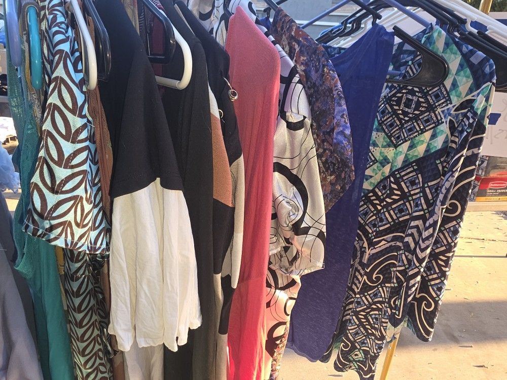 36 Women's Shirts Size 10-14