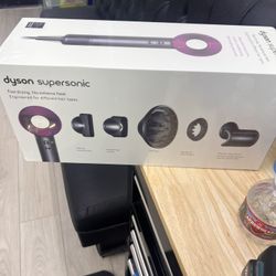 Dyson Supersonic Hairdryer (new-sealed)