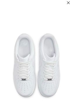 NIKE AIR FORCE 1