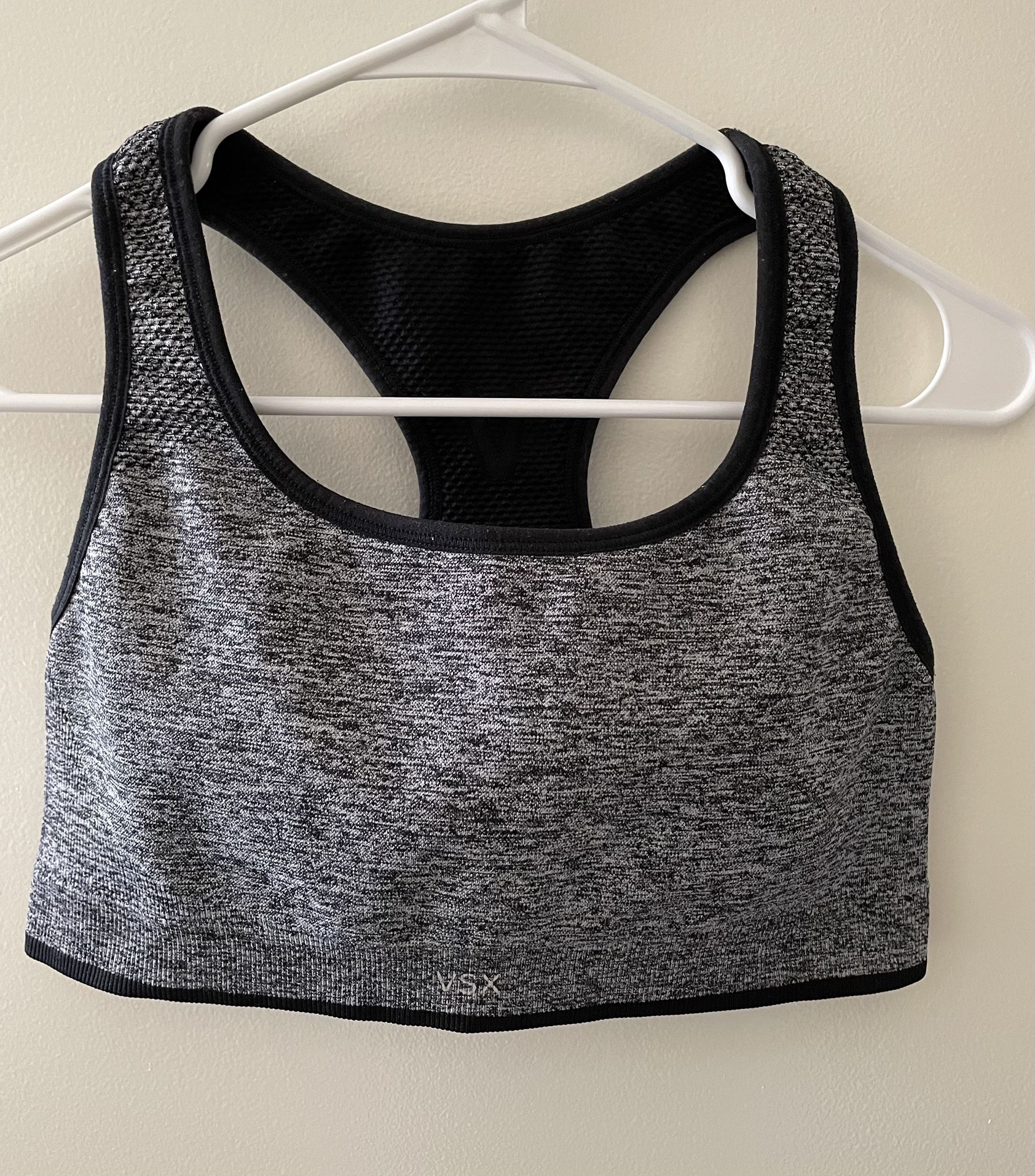 Sports bra from Victoria Secret. Size: M