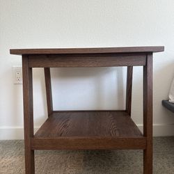Nightstand/Side table