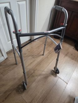 Folding walker