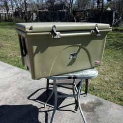 140 Qt. Cooler. 