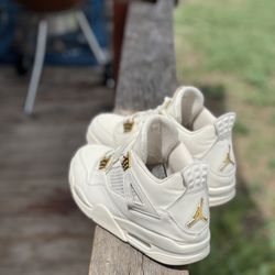 Jordan 4’s
