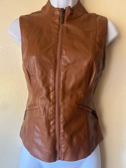 Paris Blues Brown leather vest with zipper pockets, size M #bikerchic #motorcycle