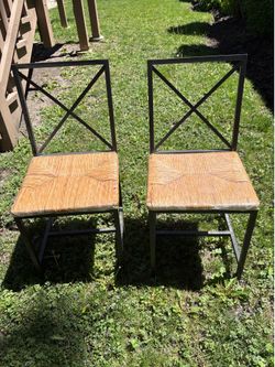 4 Dinning chairs
