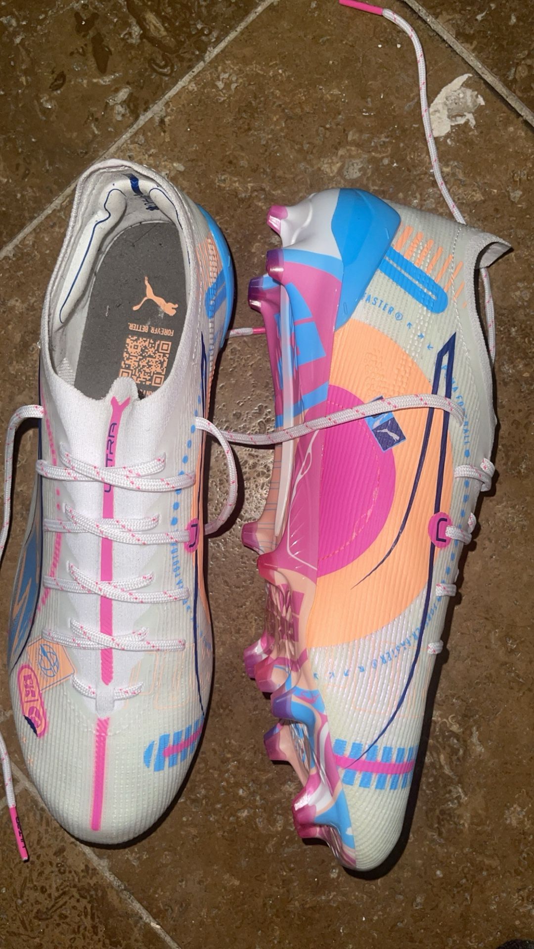 PUMA ULTRA MEN SOCCER SHOES