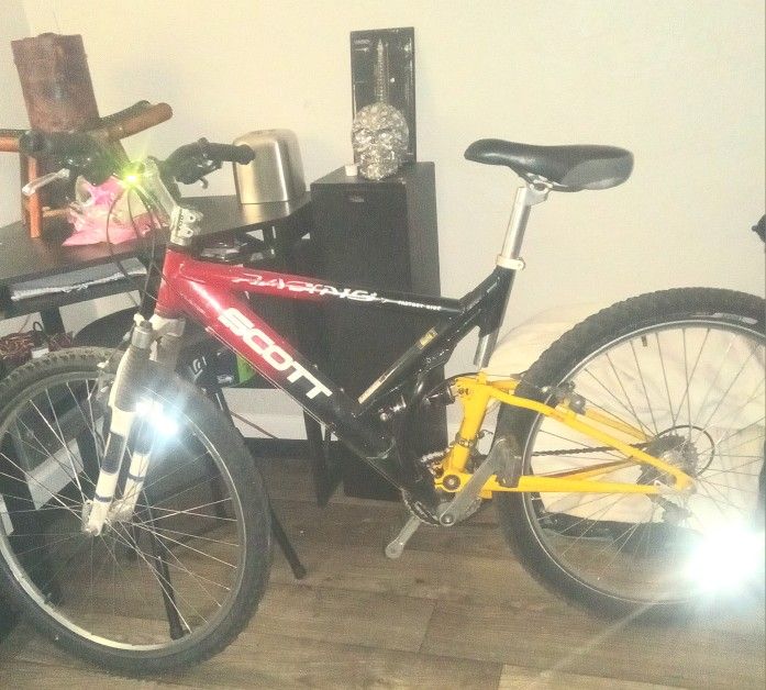 Vintage Scott Full Suspension Mountain Bike