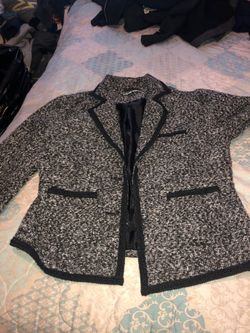 Used women’s guess blazer size medium