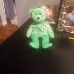 Rare Retired Beanie Baby Kicks. 