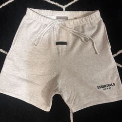 Light Oat Essentials Fear Of God Shorts Sizes S-L