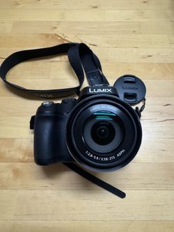 Panasonic Lumix DMC-FZ70 Digital Camera