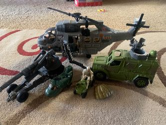 Military toy helicopter