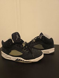 Air Jordan Retro 5 Oreo Size 9.5 Men
