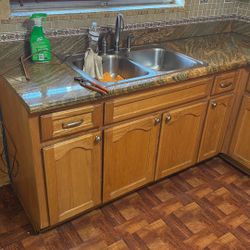 Free Cabinets And Countertops 