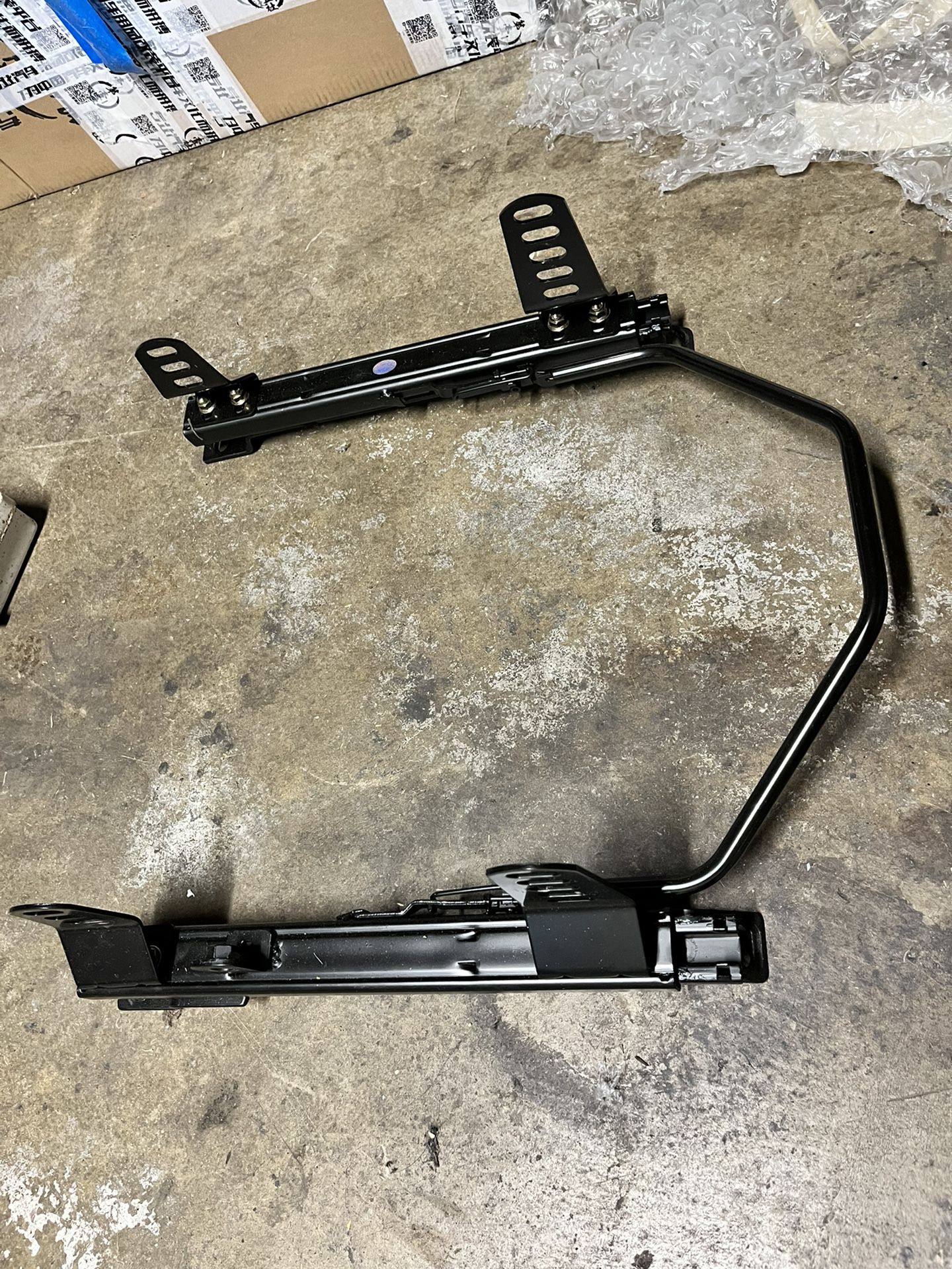 Fk8 And All 10th Gen Civic Seat Rails for Sale in Ontario, CA