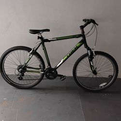 BICYCLE TREK 21 SPEED BRAND NEW 