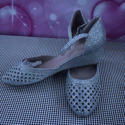 Silver Heels 