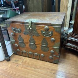 Antique Korean Bandaji, or drop-front storage chest, likely dating to the late 19th or early 20th century