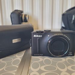 Nikon COOLPIX S800 