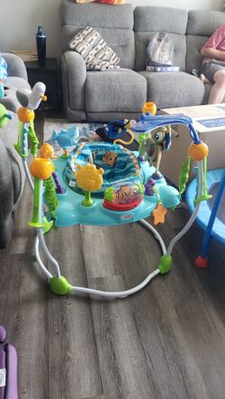 Bright Starts Disney Baby Finding Nemo jumper
