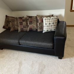 Couch/Chaise