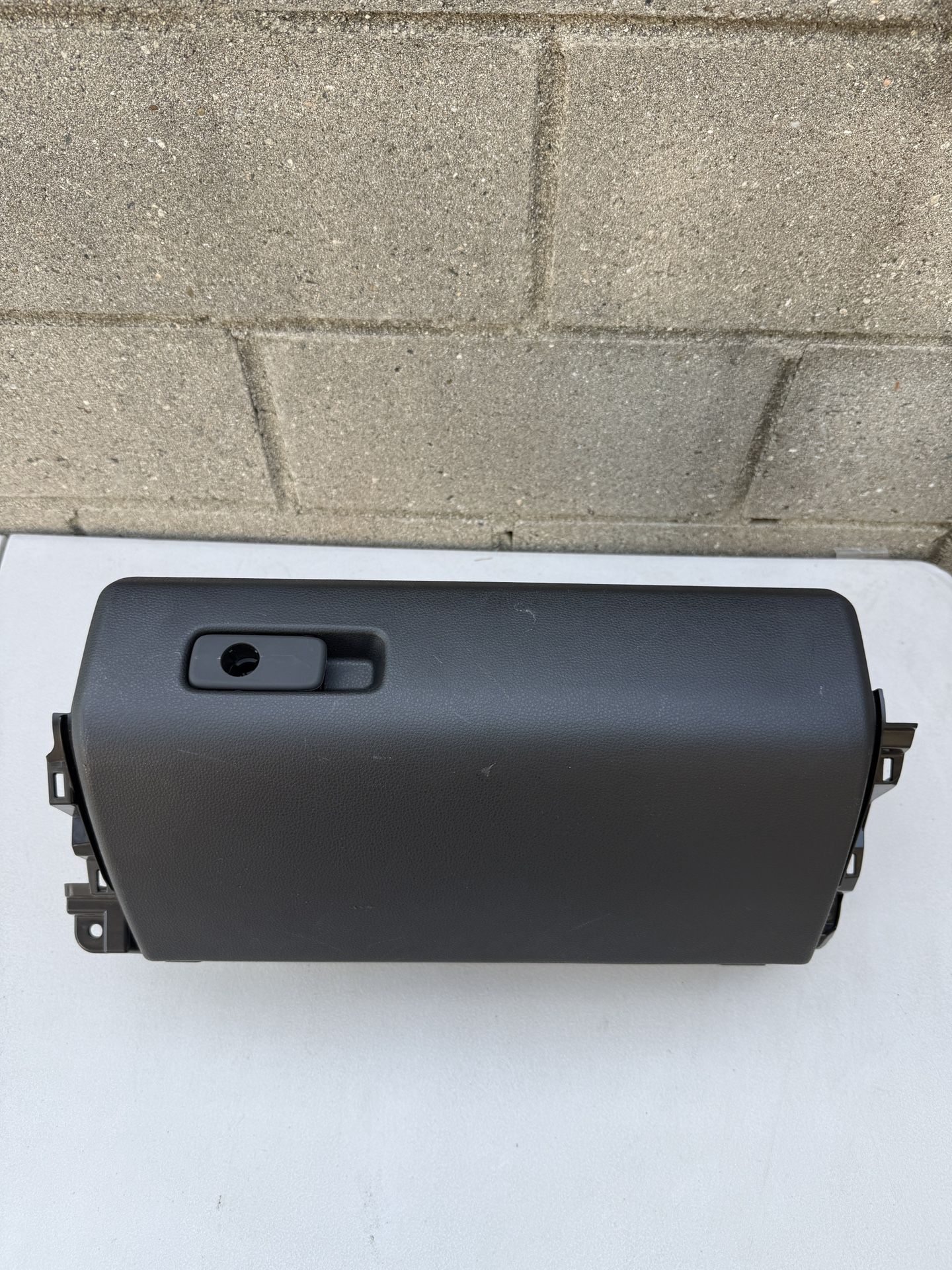 2024 2025 Toyota Tacoma Glove Box