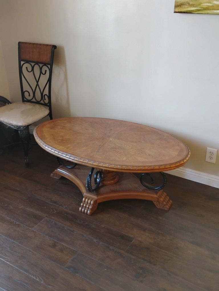 Matching Kitchen Table, Coffee Table And Chairs