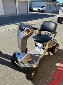 Titan scooter