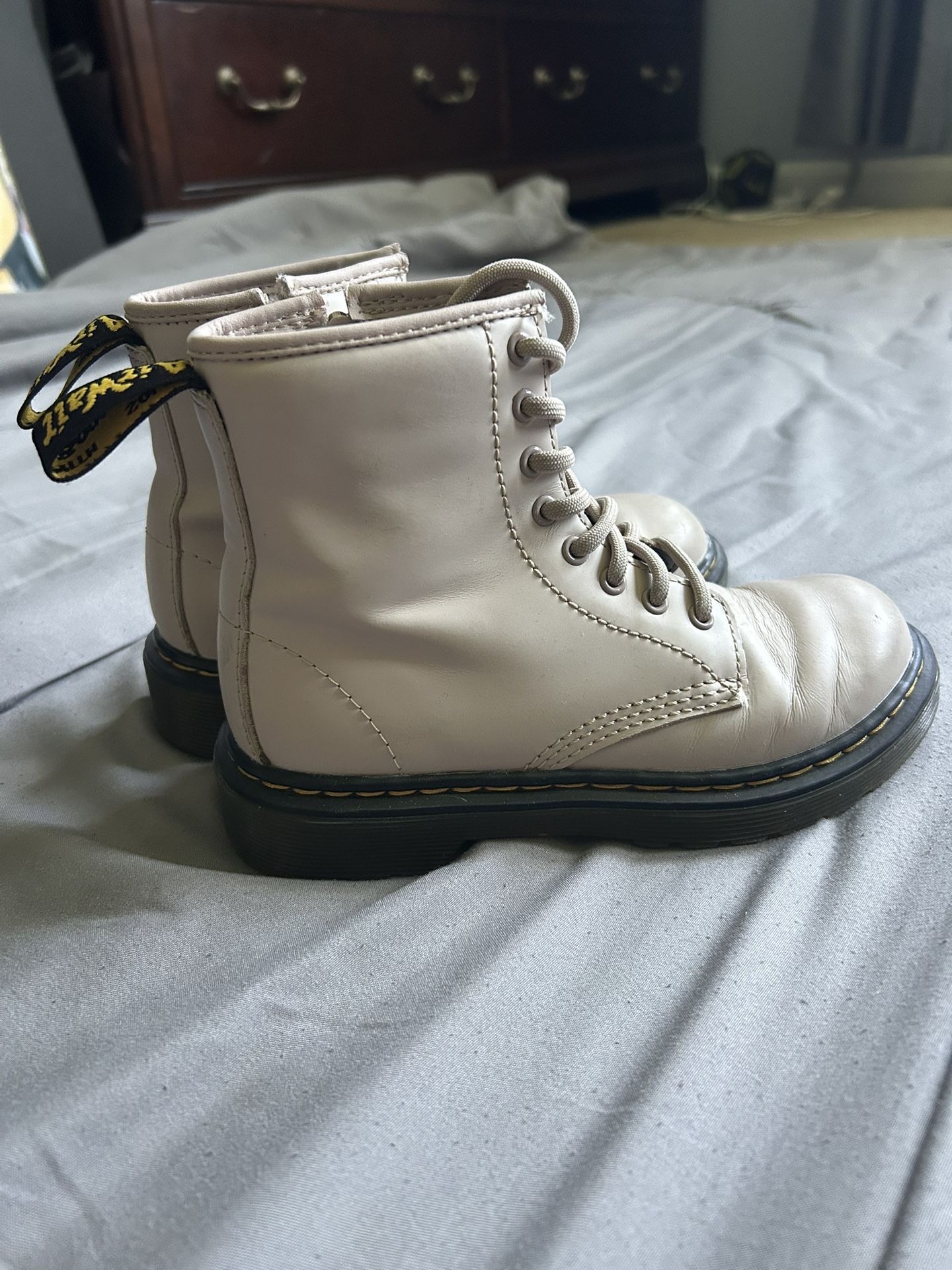 Girls Boots