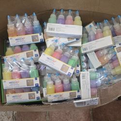 Puffy Chalk Paint NEW in PLASTIC