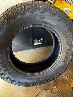 Good Year territory AT 265/65R18