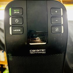 DeLonghi Ceramic Space Heater – ECO Mode & Oscillation