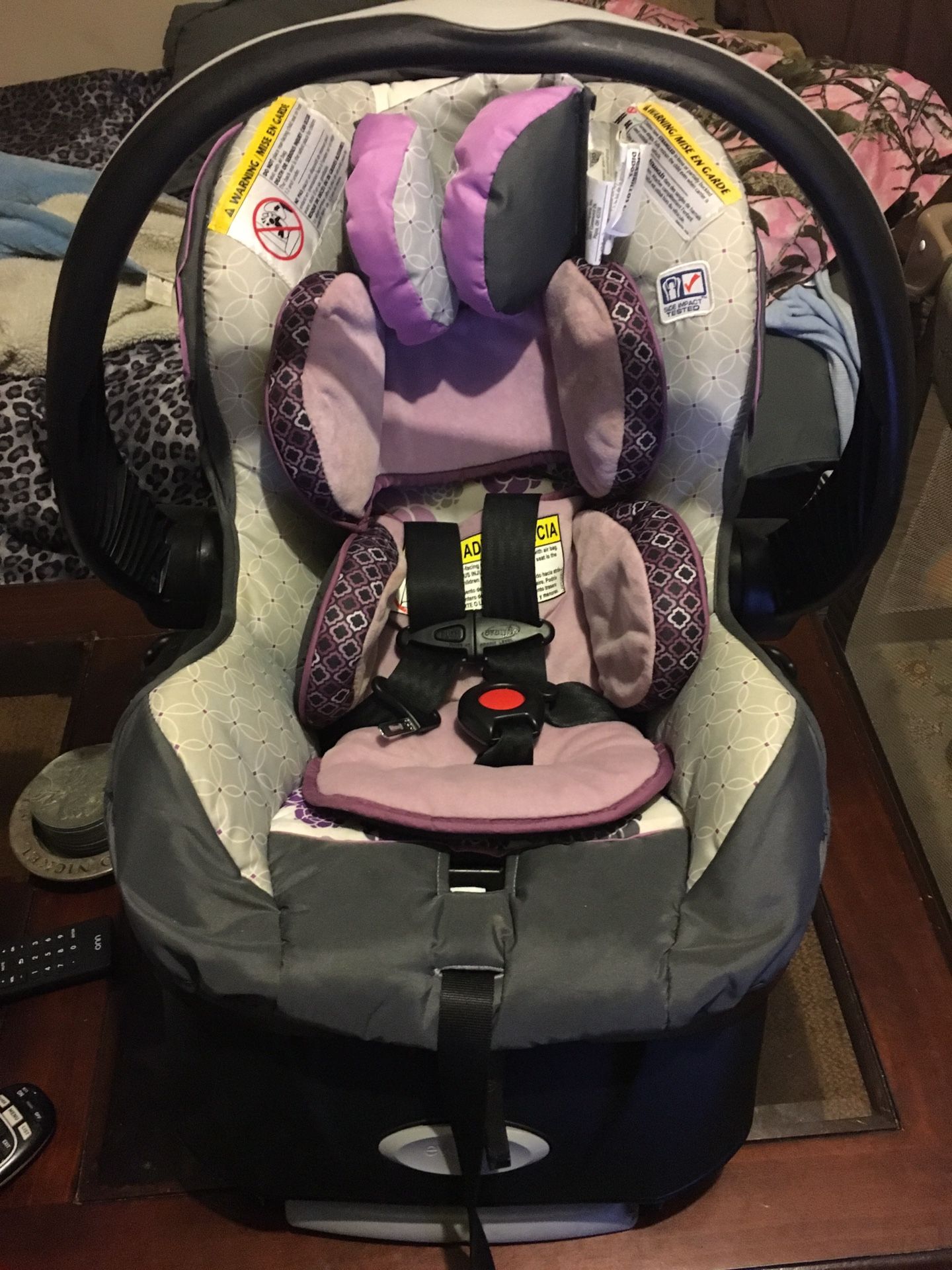 Like new car seat